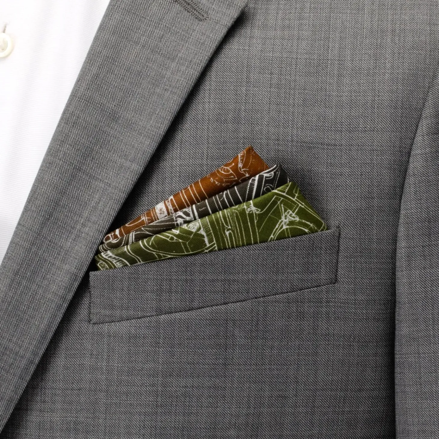 Cufflinks, Inc. Antique Clock Gradient Pocket Square