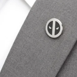 Marvel Deadpool Silver Mask Lapel Pin