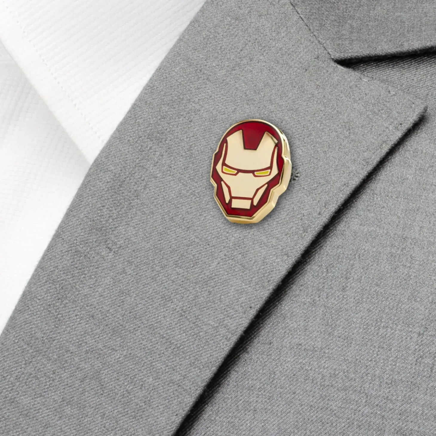 Marvel Iron Man Arc Reactor Red Gift Set