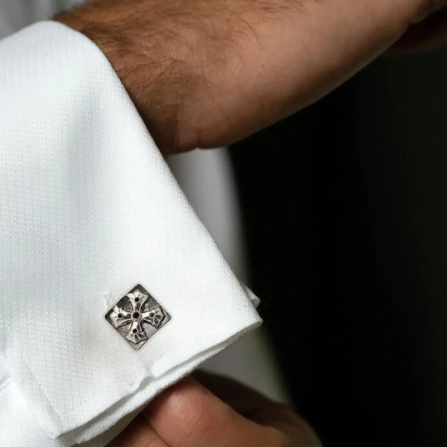 Armenta Maltese Cross Cufflinks