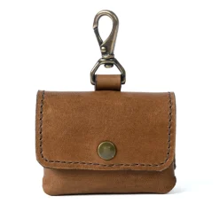 Moore & Giles RECLAIMED AIRPOD CASE V2 HEIRLOOM OAK