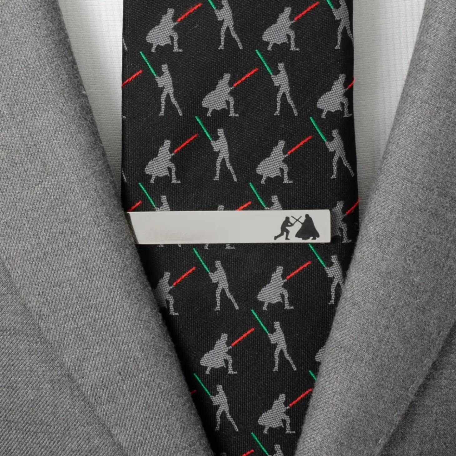 Star Wars Vader Luke Lightsaber Battle Tie Bar