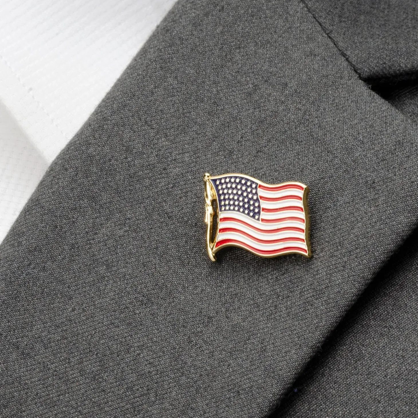Cufflinks, Inc. Waving American Flag Lapel Pin